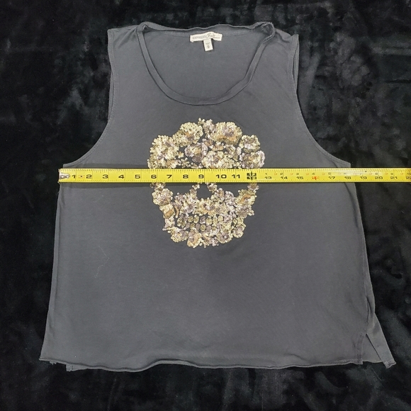 Express sequins Skull Graphic Tank Top - Gray - Picture 4 of 6